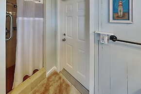 Hunter's Haven by Distinctive Beach Rentals