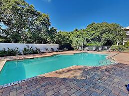 Ocean Reef 305 by Distinctive Beach Rentals