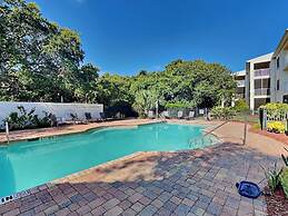 Ocean Reef 305 by Distinctive Beach Rentals