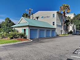Ocean Reef 305 by Distinctive Beach Rentals