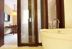 Crowne Plaza Yading by IHG