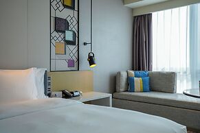 Crowne Plaza Foshan Nanhai-an IHG Hotel-Guangzhou South Railway Statio