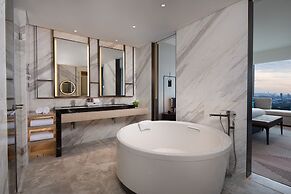 Crowne Plaza Foshan Nanhai-an IHG Hotel-Guangzhou South Railway Statio