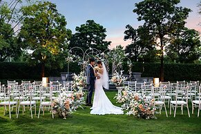 Crowne Plaza Foshan Nanhai-an IHG Hotel-Guangzhou South Railway Statio