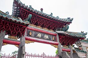 Crowne Plaza Foshan Nanhai-an IHG Hotel-Guangzhou South Railway Statio