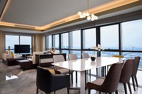 Crowne Plaza Foshan Nanhai-an IHG Hotel-Guangzhou South Railway Statio