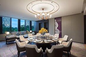 Crowne Plaza Foshan Nanhai-an IHG Hotel-Guangzhou South Railway Statio