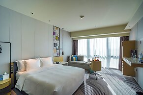 Crowne Plaza Foshan Nanhai-an IHG Hotel-Guangzhou South Railway Statio