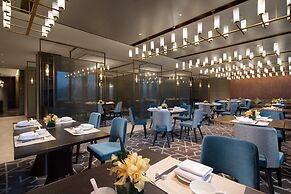 Crowne Plaza Foshan Nanhai-an IHG Hotel-Guangzhou South Railway Statio