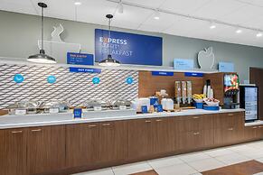 Holiday Inn Express & Suites Wildwood The Villages by IHG