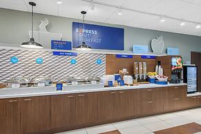 Holiday Inn Express & Suites Wildwood The Villages by IHG
