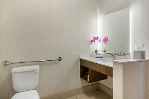 Holiday Inn Express & Suites Wildwood The Villages by IHG