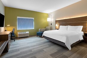 Holiday Inn Express & Suites Wildwood The Villages by IHG