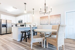 61 Batchelors Button