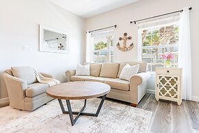 61 Batchelors Button