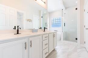 61 Batchelors Button