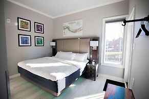River Sirens Hotel
