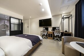 Brown Dot Hotel Suwon