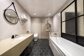 Brown Dot Hotel Suwon