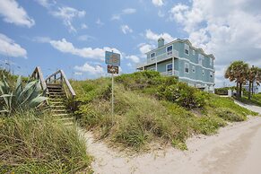 High Tide by Distinctive Beach Rentals