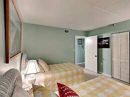 Jacksonville Beachdrifter by VTrips