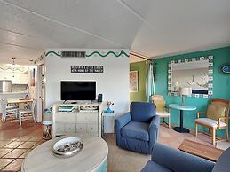 Jacksonville Beachdrifter by VTrips