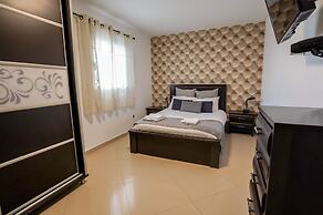 YalaRent Palmore Resort apartments