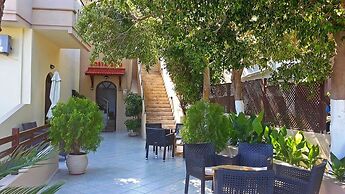 Creta Sun Studios - Adults Only