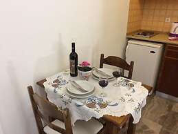 Creta Sun Studios - Adults Only