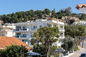 Kismet Apt - Retreat to a Stylish home