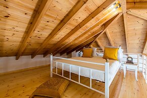 Kismet Apt - Retreat to a Stylish home