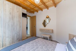 Kismet Apt - Retreat to a Stylish home