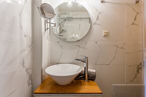 Kismet Apt - Retreat to a Stylish home