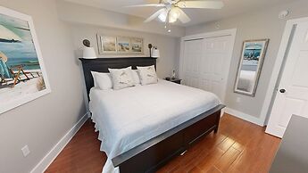 Seacrest 308 is a 2 BR Gulf front on Okaloosa Island by RedAwning