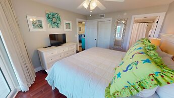 Seacrest 308 is a 2 BR Gulf front on Okaloosa Island by RedAwning