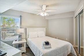 Seacrest 211 2 Bedroom Condo by RedAwning