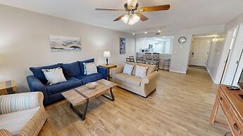 Seacrest 204 2 Bedroom Condo by RedAwning