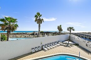 Seacrest 201A is a Studio w/Kitchenette on the Gulf by RedAwning