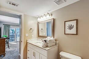 Seacrest 201A is a Studio w/Kitchenette on the Gulf by RedAwning