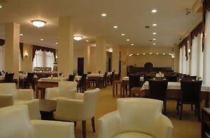 Grand Adanus Hotel