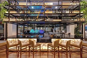 Hilton Garden Inn Anaheim Resort