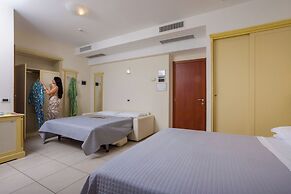 Hotel Zeus