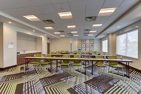 Holiday Inn Express Wilmington Porters Neck by IHG