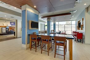 Holiday Inn Express Wilmington Porters Neck by IHG