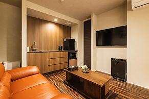 GRAND BASE Hakatamon