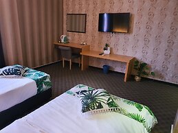 Grandeur Hotel and Spa