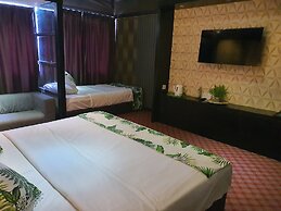 Grandeur Hotel and Spa