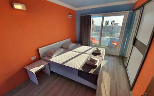 Dolly Apartments