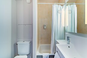 B&B HOTEL Marseille La Valentine