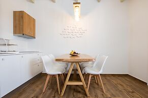 Theros Luxury Villas